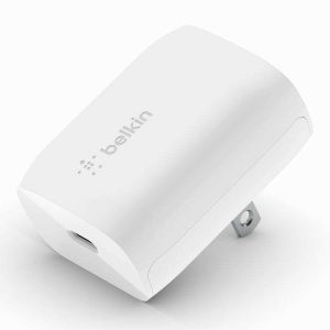 Belkin WCA002MYWH 20W USB-C PD charger white front view